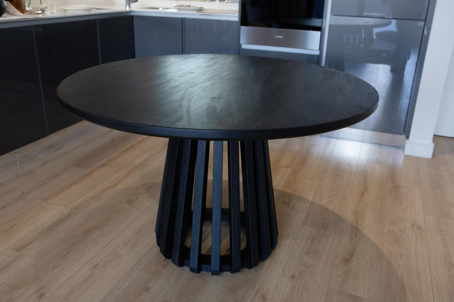 ALL BLACK KOPANO BLACK STAIN TABLE