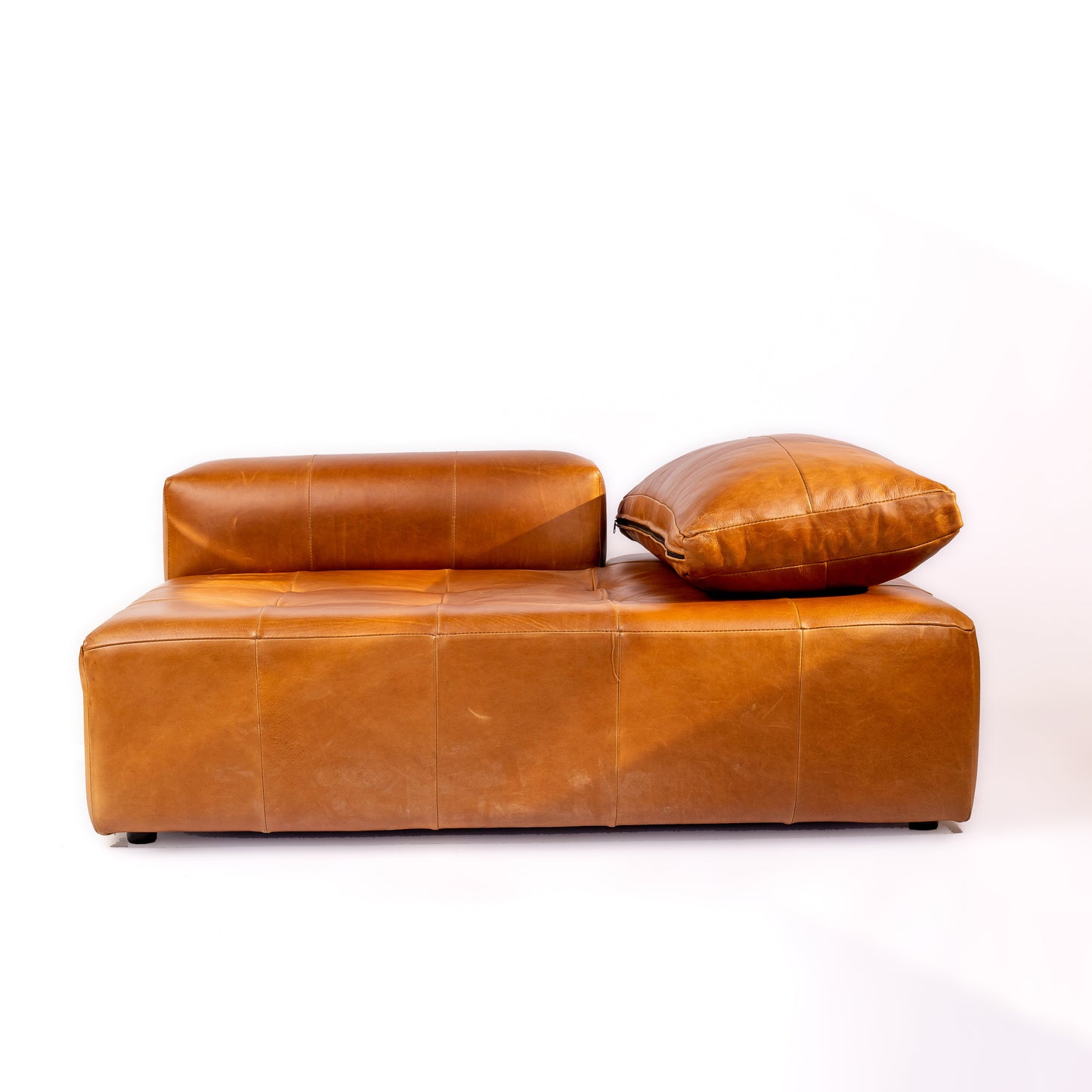 LEATHER SLEEPER COUCH